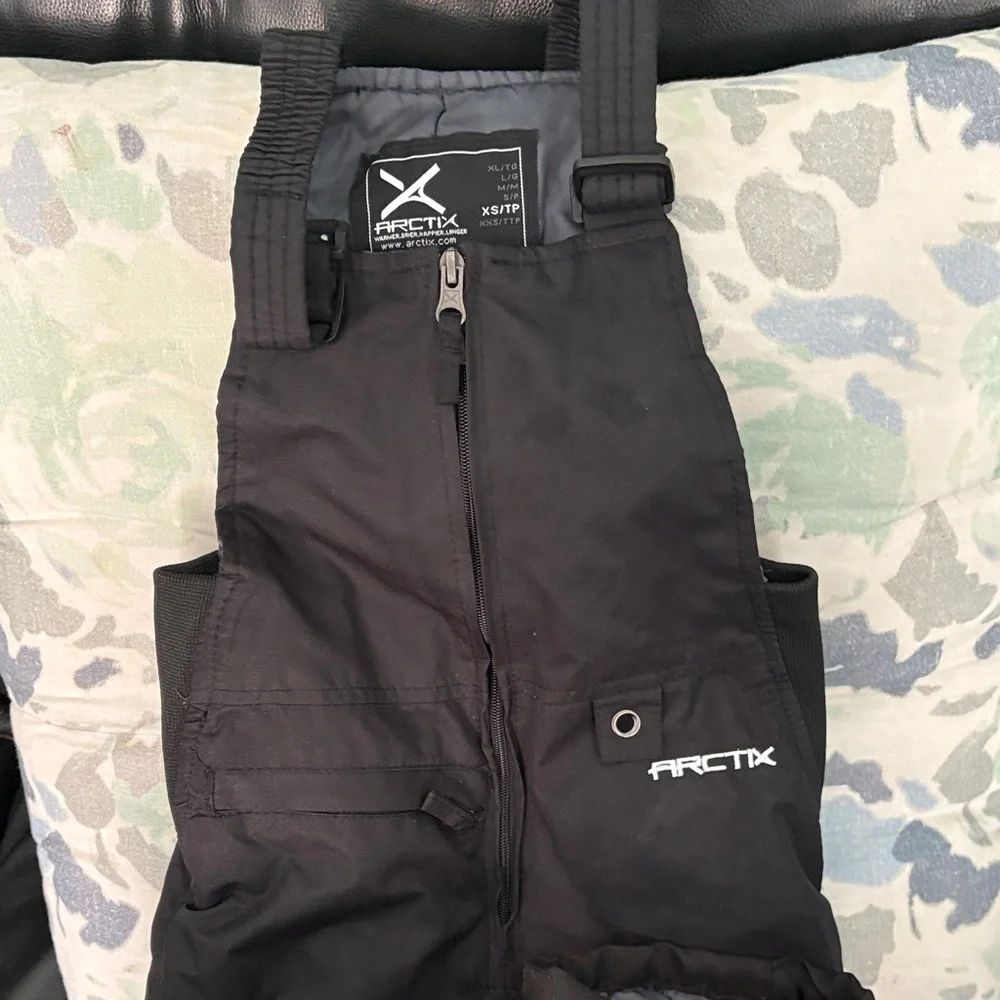 Arctix Kids Black Snow Bib - Picture 1 of 5